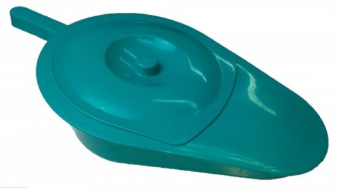 Turquoise plastic sanitary pool with a KAMED-Plus cover